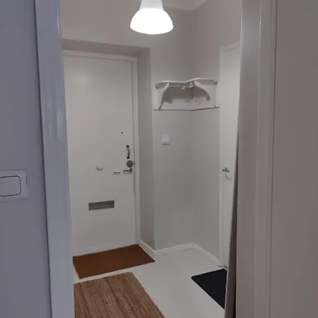 Urban & Stylish 1br By The Metro Lejlighed